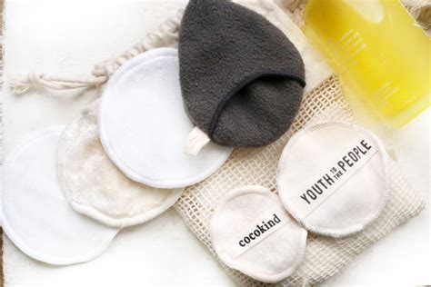 I Tried the Best Reusable Makeup Remover Cotton Rounds 